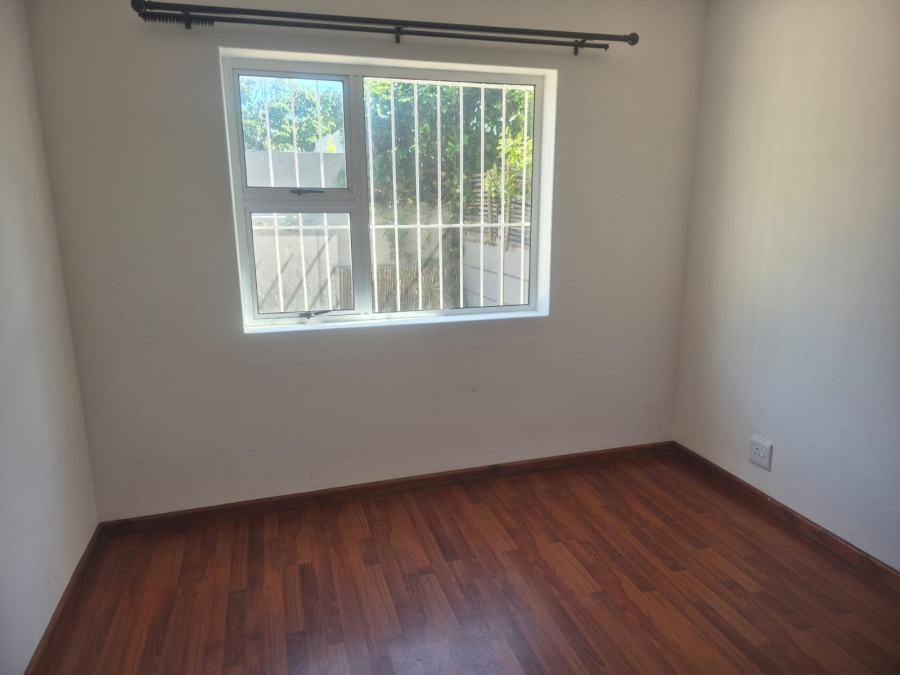 To Let 1 Bedroom Property for Rent in Table View Western Cape